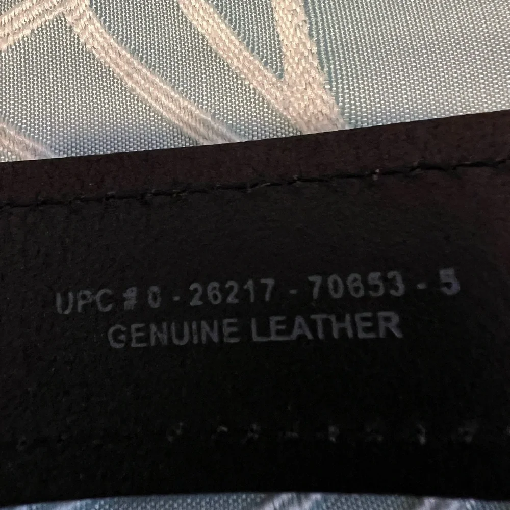 Dickies Genuine Leather Belt - Picture 9 of 10